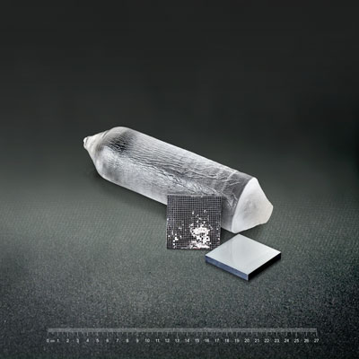 Doubly-doped scintillator Ca+Ce:(Lu1-yYy)2-xSiO5